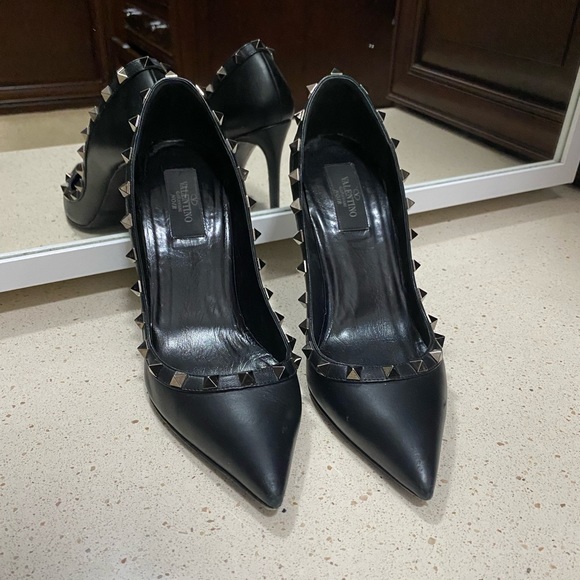 Valentino pumps size 37.5 - Picture 2 of 2